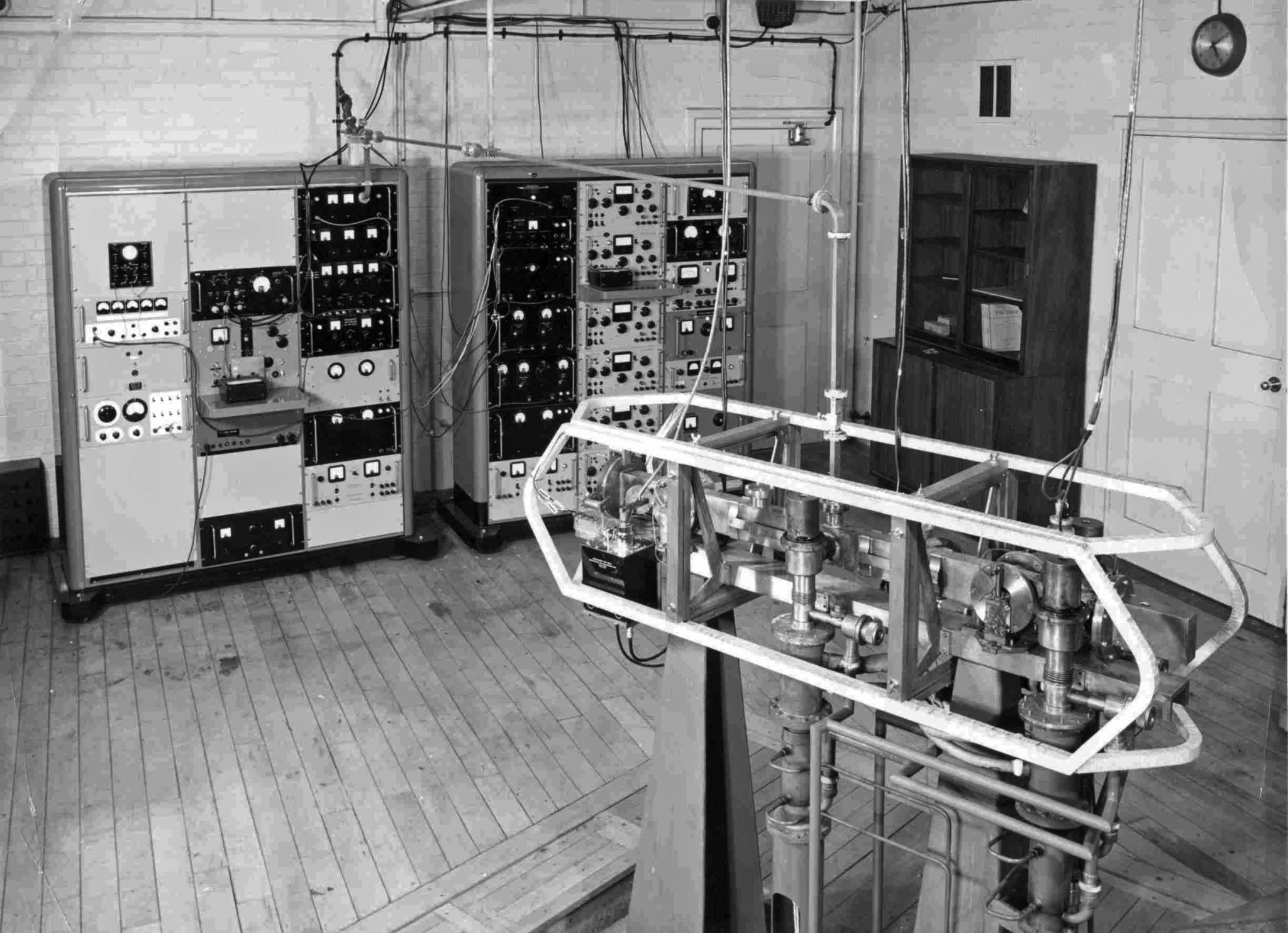 Revolutions in Time The Future of Precision Timekeeping by Ray